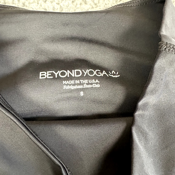 Beyond Yoga Leggings Women's Small Black Mesh To Impress High Waist Made‎ In USA - Picture 4 of 11